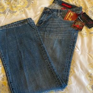 NWT Seven 7 Women’s high rise jeans size 16